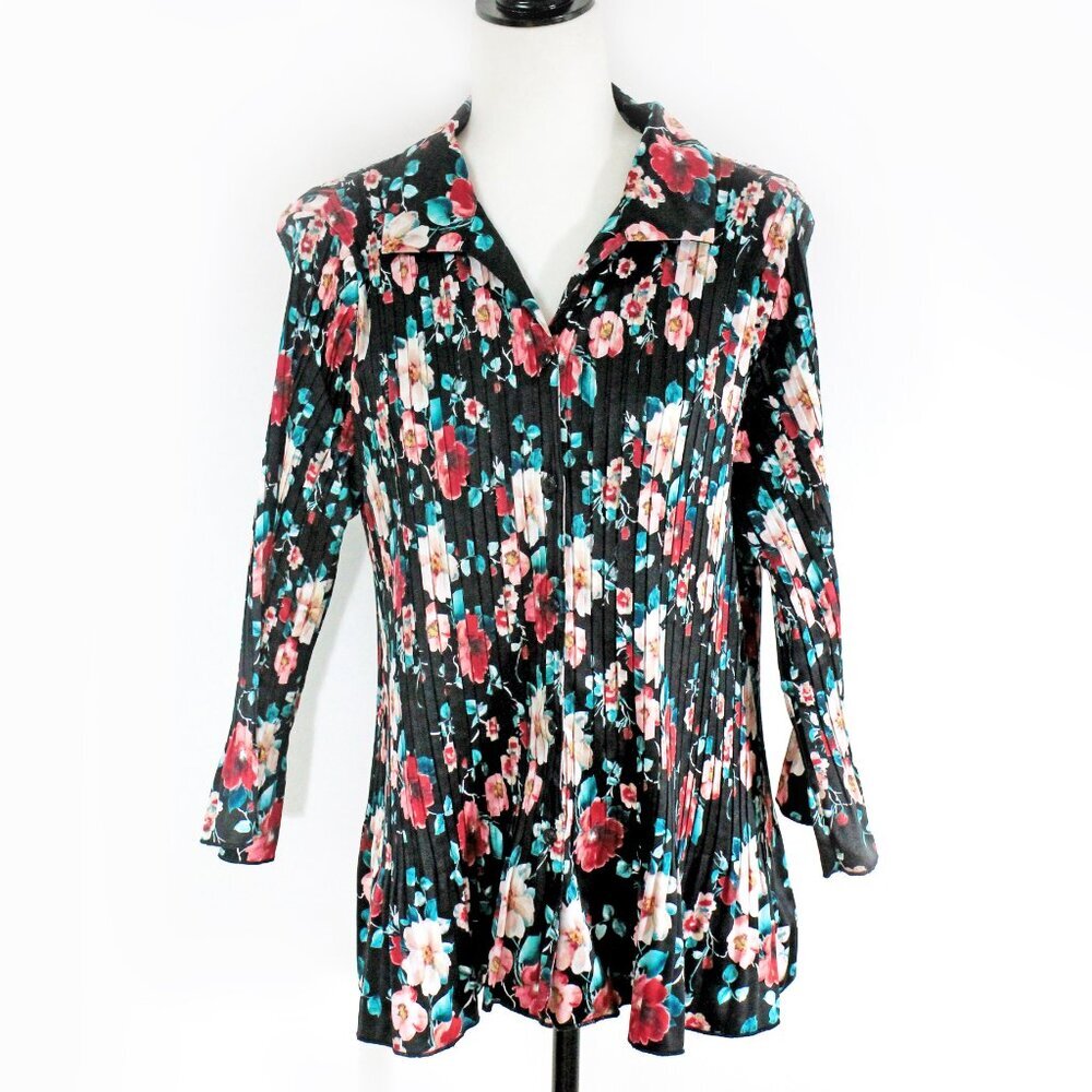 Vintage Floral Pleated Blouse • Black Plissé Tunic • Bell Sleeves
